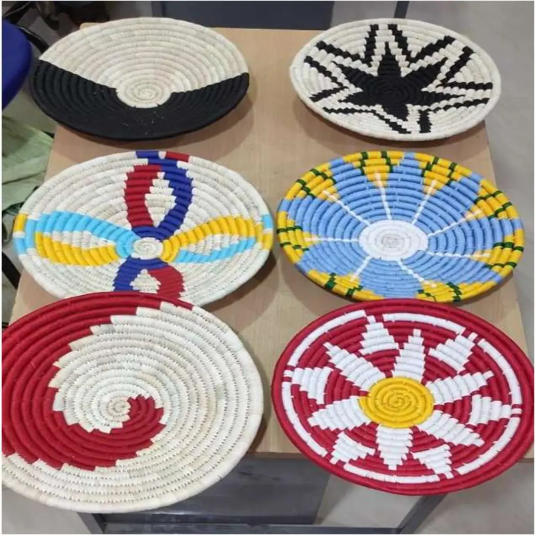 D�cor Wall Plates